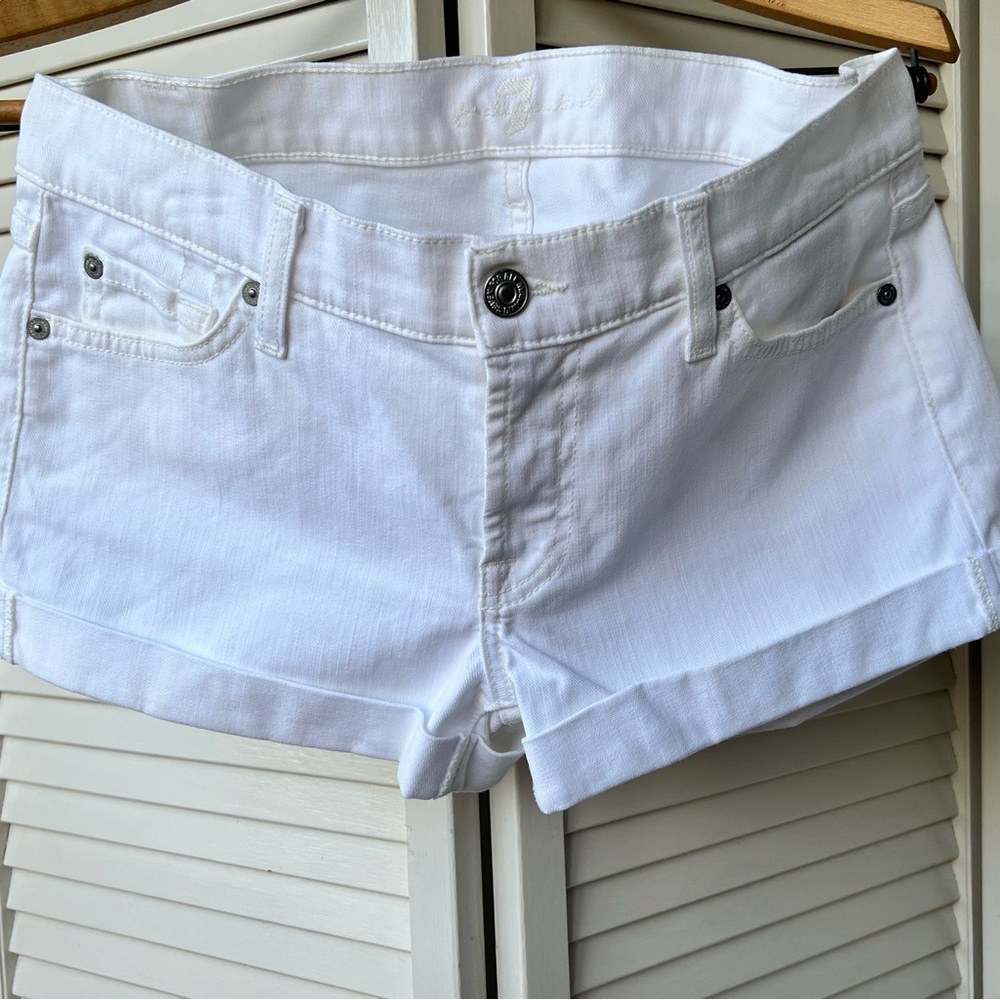 7 For All Man Kind - white stretch cuffed roll shorts!